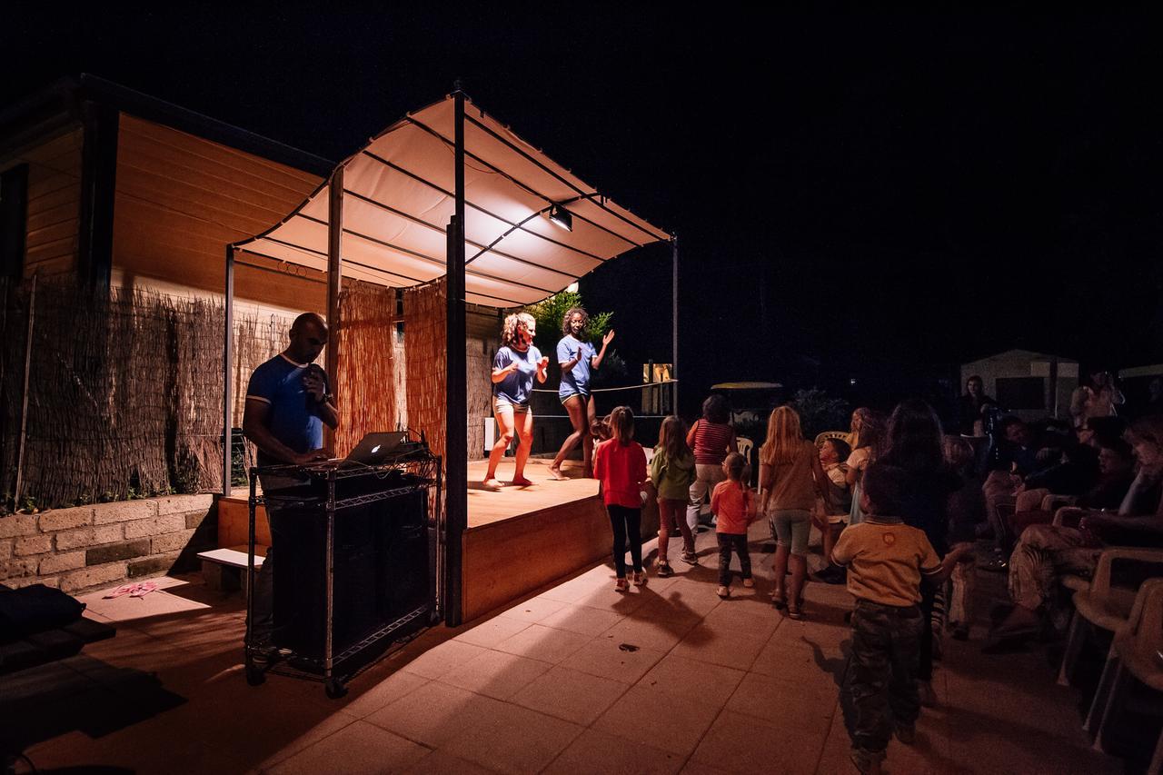 Camping Casa Di Caccia Marina Di Bibbona Exteriér fotografie